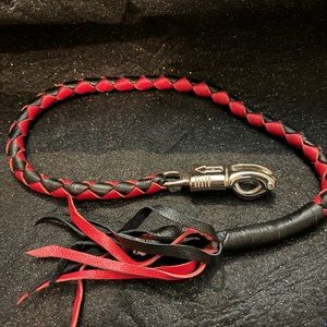 Leather get back whip